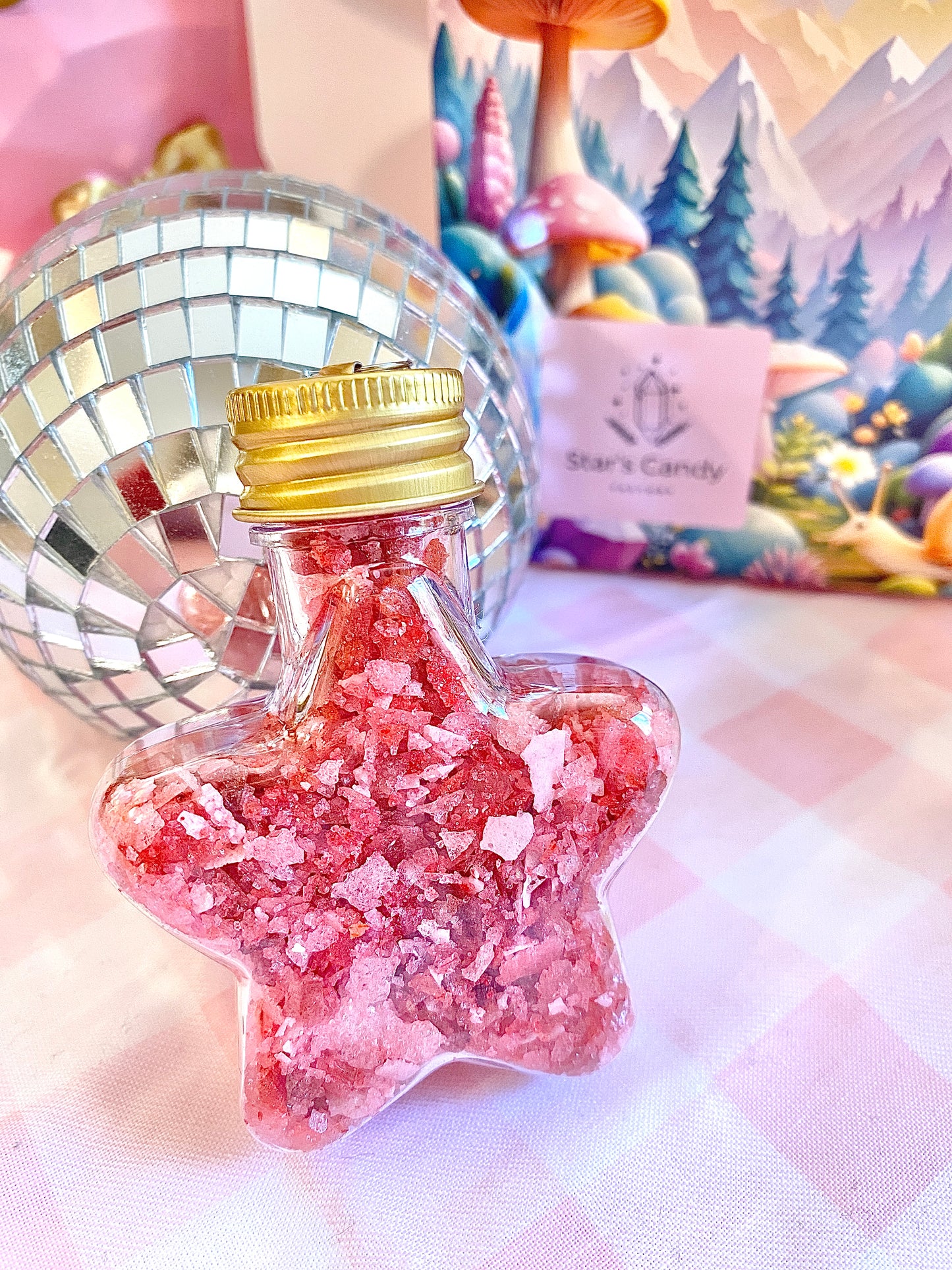 Fun Oreo Cookie themed kohakutou candy mix and match flavors your own way add sour candy gems to them for extra ASMR crunchiness!