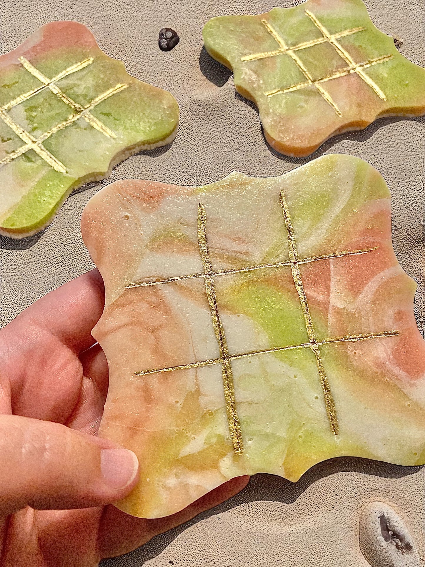 Edible Tic Tac Toe Game – Crystal Candy Board with Chocolate Banana or Guava Lime Kohakuto Pieces – Fun Playable Candy Gift