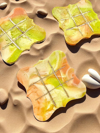Edible Tic Tac Toe Game – Crystal Candy Board with Chocolate Banana or Guava Lime Kohakuto Pieces – Fun Playable Candy Gift