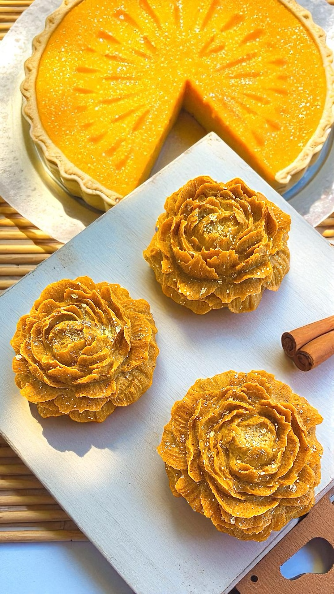 Gorgeous kohakutou Candy Peony Flowers in lots of different flavors!