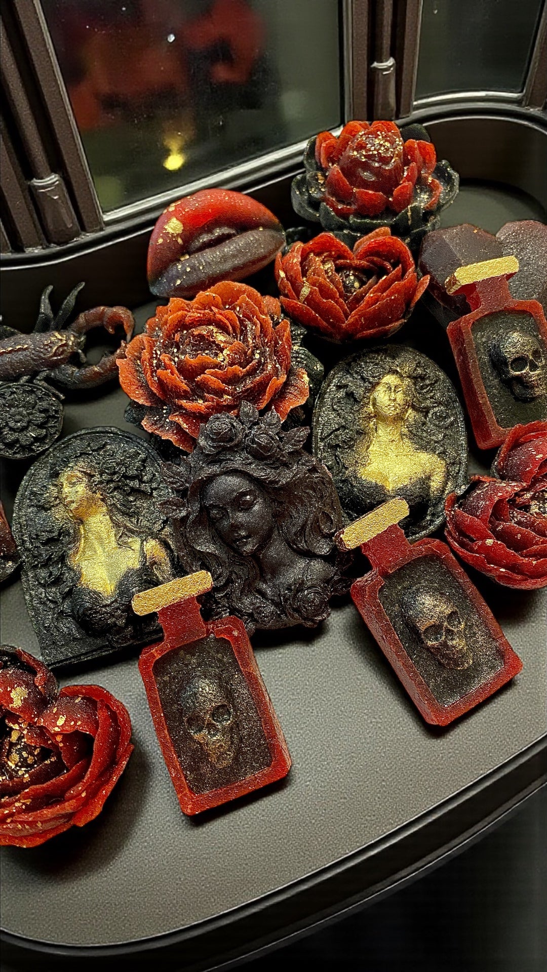 Gorgeous kohakutou Candy Peony Flowers in lots of different flavors!