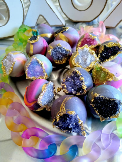 Reserved listing for Jennifer- 5 orders of geode truffles and 3 orders of sugar geodes