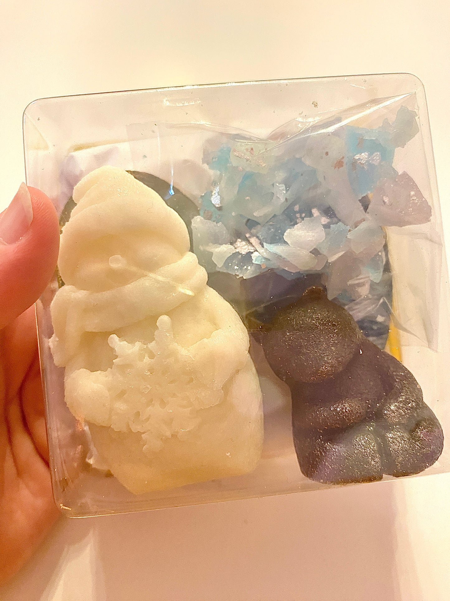 Kohakutou Crystal Candy Polar Bear Rescue Candy Smaller Sets